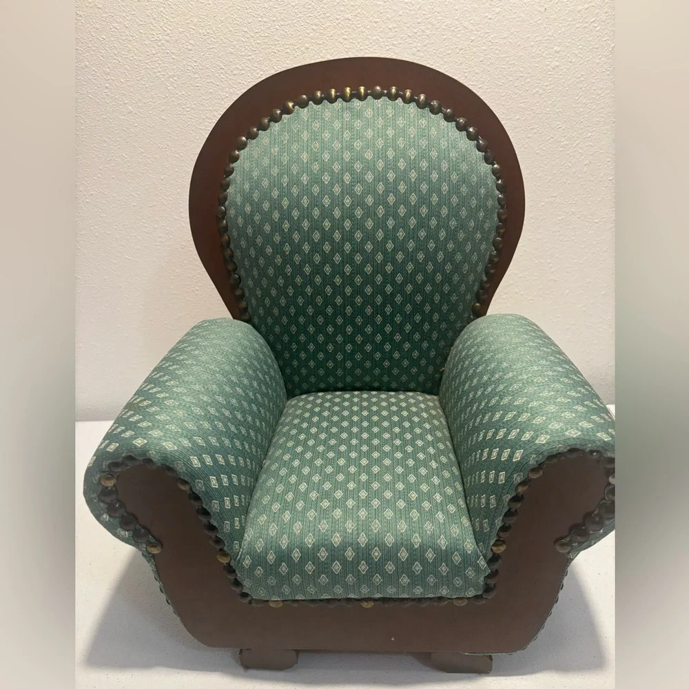 Vintage Doll Chair 18” American Girl Furniture Victorian Armchair